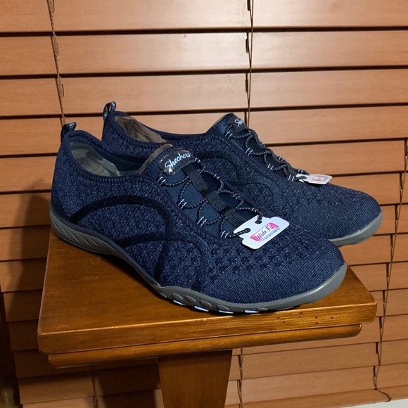 Skechers Shoes - Skechers - Navy Knit Slip-On Sneakers. Wide Fit (10)